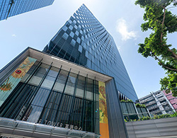  富通中心
   FT Lift Tower

